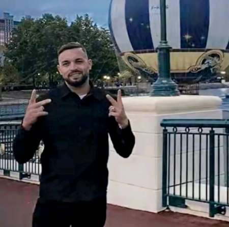 Photo ads/2342000/2342656/a2342656.png :  recontre sans * de tête