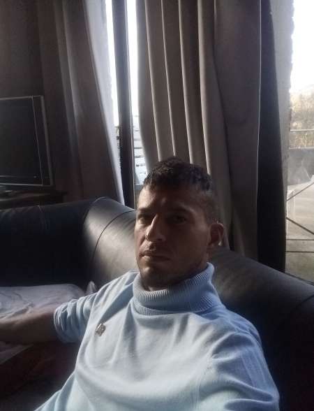 Photo ads/2357000/2357177/a2357177.jpg :  Homme propose très bons moments à une femme