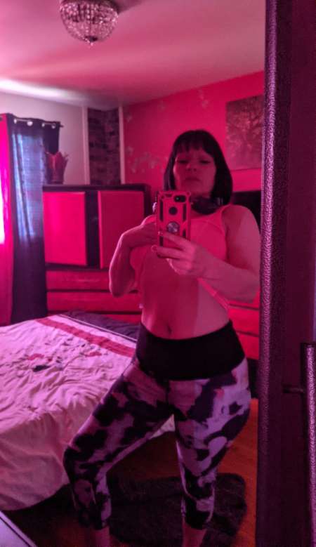 Photo ads/2363000/2363284/a2363284.jpg : SEXY QUÉBÉCOISE MATURE