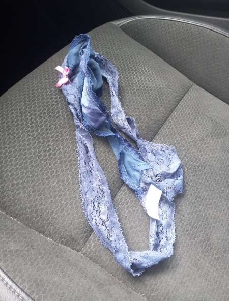 Photo ads/2364000/2364709/a2364709.jpg : Dessous féminins portes