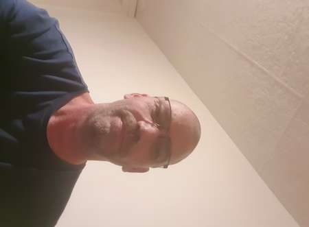 Photo ads/2366000/2366246/a2366246.jpg : Homme recherche femme