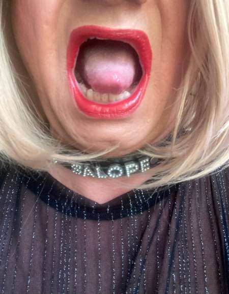 Photo ads/2366000/2366890/a2366890.jpg : Trav pour fellations cap dagde