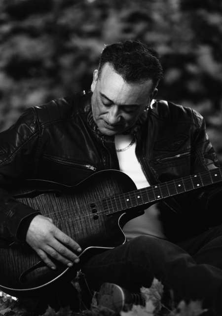 Photo ads/2376000/2376780/a2376780.jpg :  Rch une femme sérieuse pour faire des sortie ense