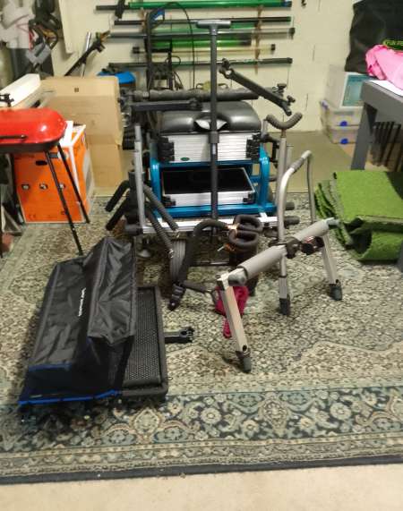 Photo ads/2387000/2387435/a2387435.jpg : vends station de peche RIVE  accessoire