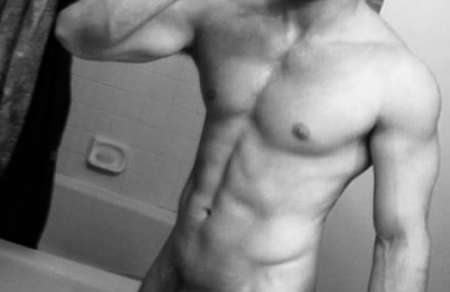 Photo ads/2389000/2389090/a2389090.jpg : Beau rugbyman muscler TBM