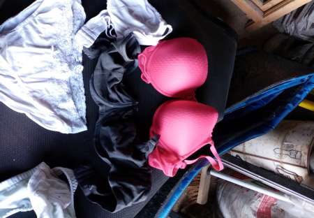 Photo ads/2400000/2400026/a2400026.jpg : Vente de lingerie