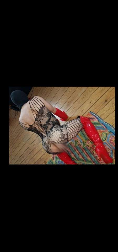 Photo ads/2408000/2408993/a2408993.jpg : TRAV TRES PASSIVE ORGANISE GB ET BUKKAKE