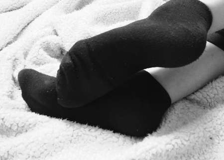 Photo ads/2409000/2409208/a2409208.jpg : culottes collants portés