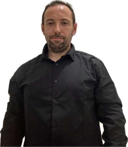 Photo ads/2415000/2415811/a2415811.jpg : Cherche jeune sugar baby de 18 à 25 ans