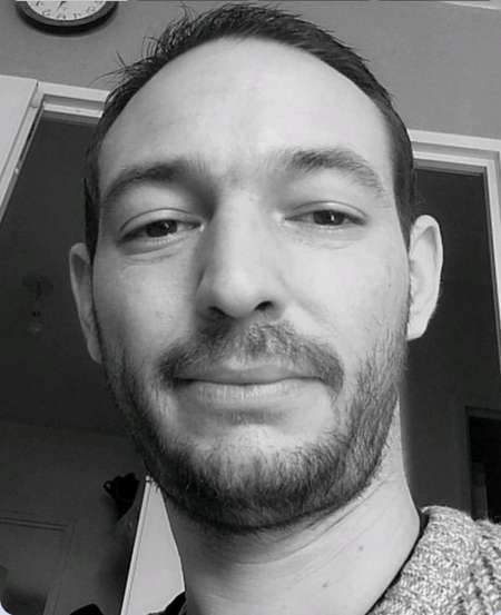 Photo ads/2418000/2418495/a2418495.jpg : Donneur de sperme pour femme désirant un enfant