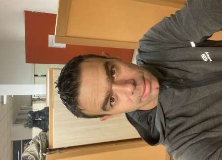 Photo ads/2421000/2421568/a2421568.jpg : De passage cherche à me montrer