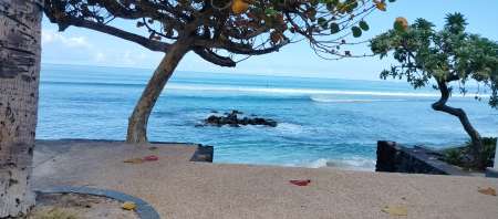 Photo ads/2423000/2423180/a2423180.jpg : H 40ans rch relation suivi avec cple/F