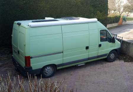 Photo ads/2424000/2424905/a2424905.jpg : Van aménagé Homologué 2 places