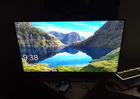 Photo ads/2426000/2426548/a2426548.jpg : TV TNT CONNECTEE HISENSE FULL HD 250E NEUVE