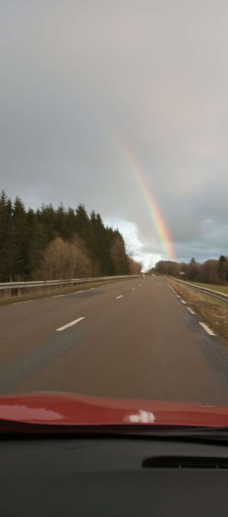 Photo ads/2431000/2431178/a2431178.jpg : Pour décompresser