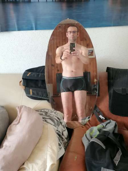 Photo ads/2436000/2436211/a2436211.jpg : Cherche femme