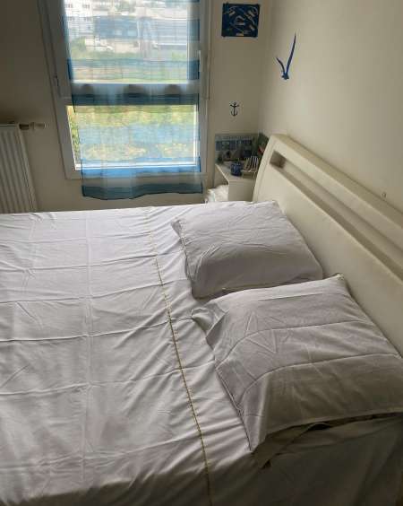 Photo ads/2439000/2439968/a2439968.jpg :  loue chambre