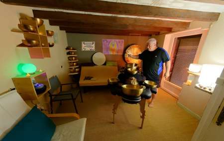 Photo ads/2440000/2440164/a2440164.jpg :  Hypnose avec lampe hypnagogique