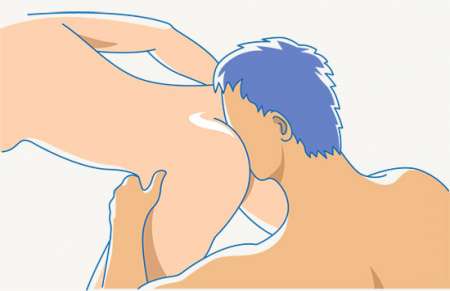 Photo ads/2445000/2445497/a2445497.jpg : Adorateur d'anus de jeune femme