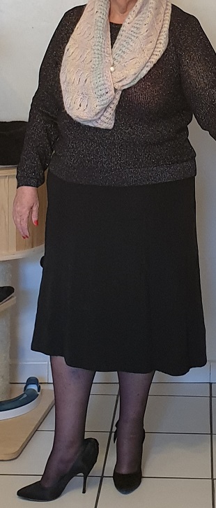 Photo ads/2446000/2446773/a2446773.jpg :  Dominatrice matûre d'expérience