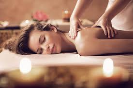Photo ads/2481000/2481176/a2481176.jpg : Offre massage gratuit a une jolie femme célibatair