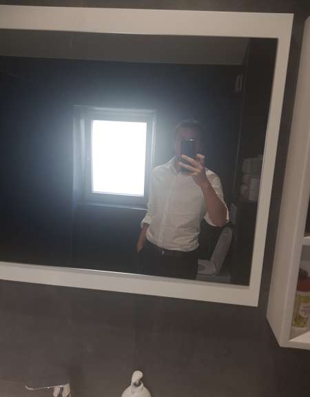 Photo ads/2483000/2483181/a2483181.jpg : Jeune homme recherche femme