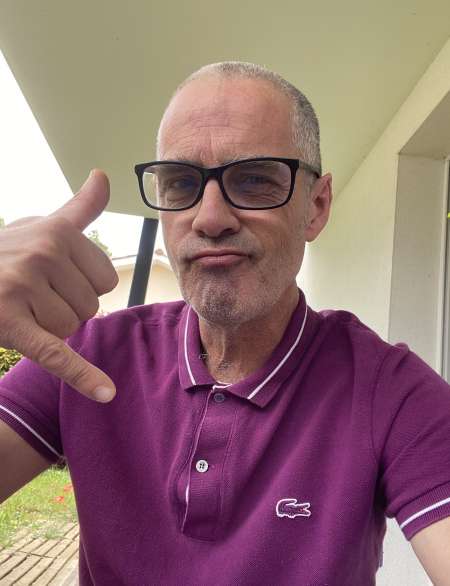 Photo ads/2484000/2484752/a2484752.jpg : pour femme tout âge et tout physique