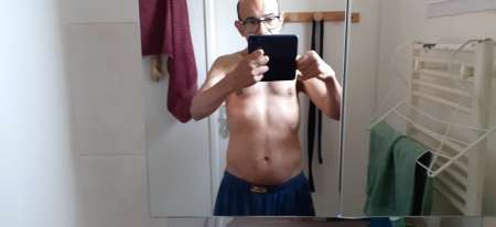 Photo ads/2484000/2484953/a2484953.jpg : Pour femmes mariées seules