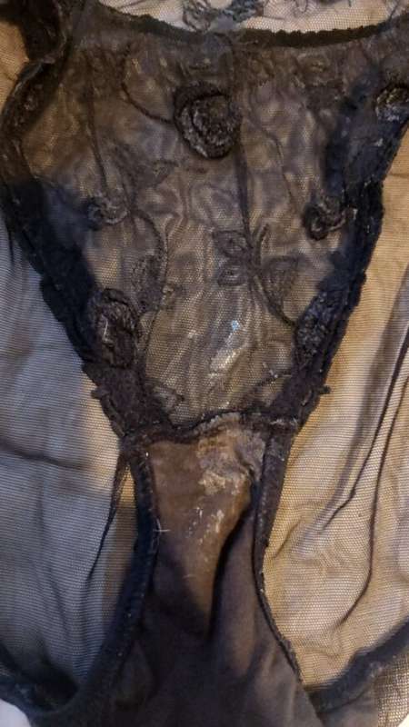 Photo ads/2487000/2487232/a2487232.jpg : Recherche Culotte sale de femme coquine