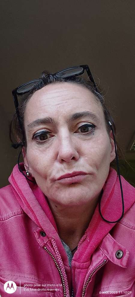 Photo ads/2493000/2493044/a2493044.jpg : Eva Maitresse Domina54000