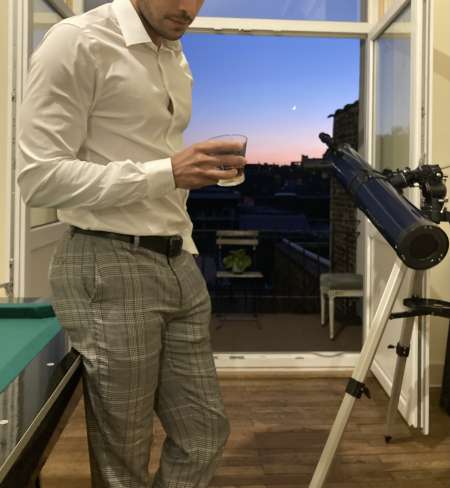 Photo ads/2496000/2496874/a2496874.jpg : Homme hétéro dispo et discret