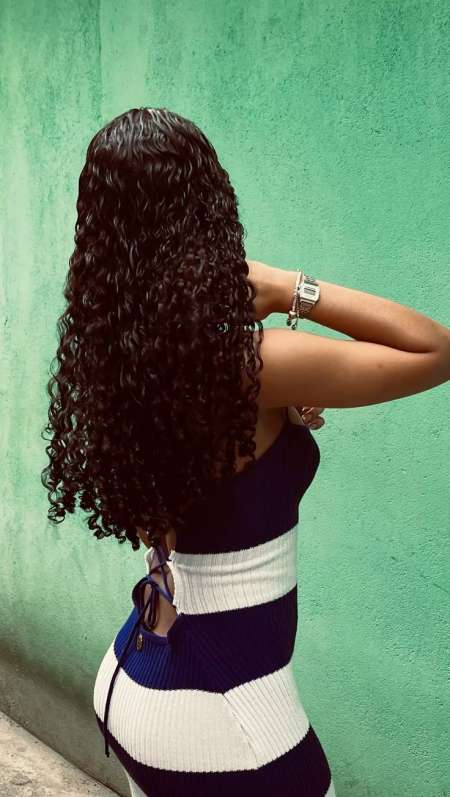 Photo ads/2502000/2502918/a2502918.jpg : Ma présentation