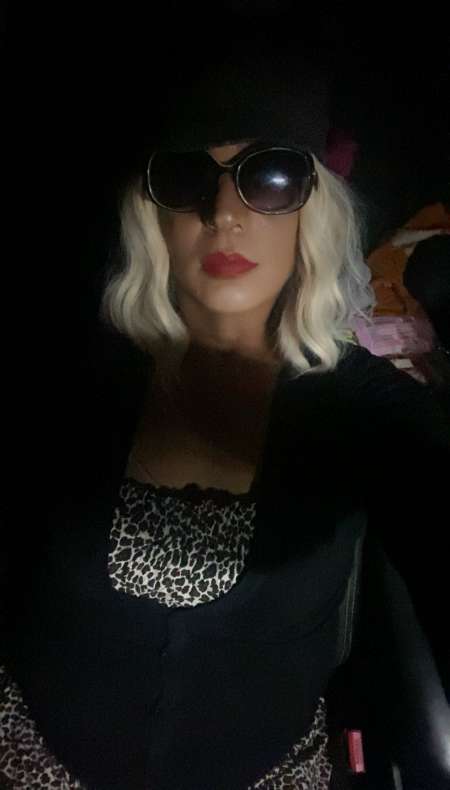 Photo ads/2502000/2502962/a2502962.jpg : Sabrina  Travesti 37 ans