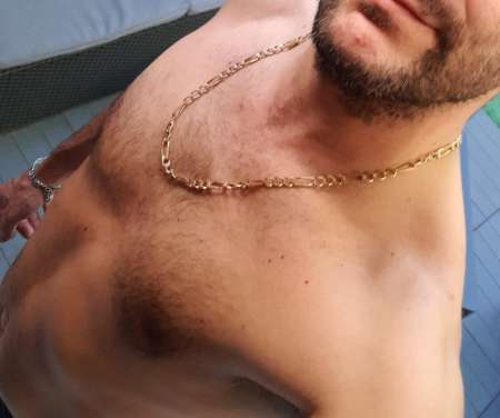 Photo ads/2504000/2504325/a2504325.jpg : Recherche petite coquine