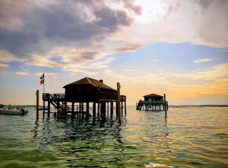Photo ads/2504000/2504873/a2504873.jpg : SORTIES BATEAU SUR LE BASSIN D4ARCACHON