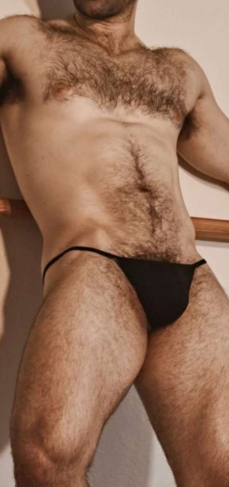 Photo ads/2506000/2506828/a2506828.png : Masseur special pour sportif hom