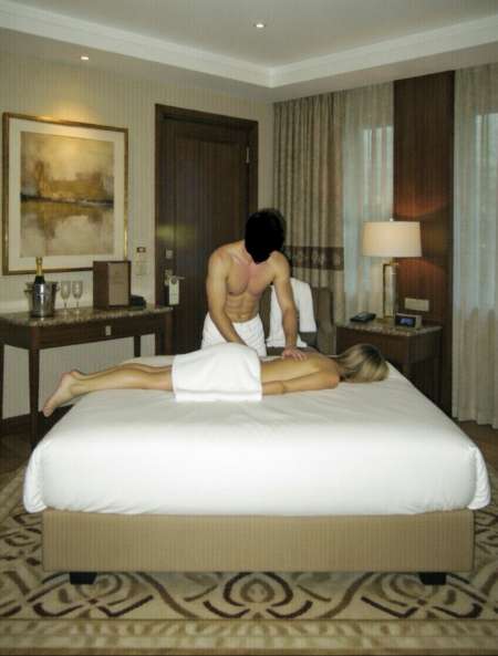 Photo ads/2508000/2508724/a2508724.jpg : Massage intuitif de détente totale