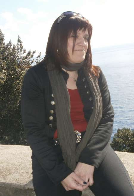 Photo ads/2512000/2512115/a2512115.jpg : Photos intimes de mon épouse