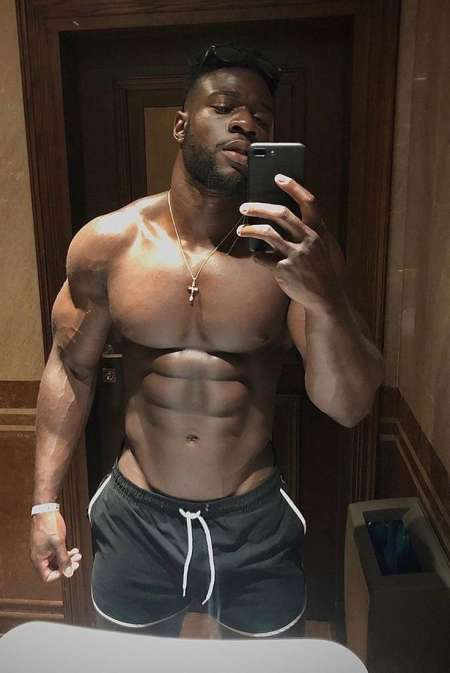 Photo ads/2521000/2521786/a2521786.jpg : Homme plan regulier cherche femme