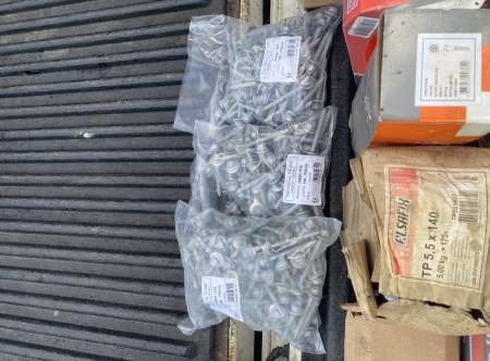 Photo ads/2532000/2532302/a2532302.jpg : Visseries couverture