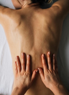 Photo ads/2533000/2533440/a2533440.jpg : Massage douceur pour Femmes douces