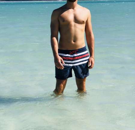 Photo ads/2534000/2534054/a2534054.jpg : Homme de 31 ans moment de compagnie pour femme