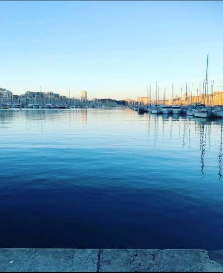 Photo ads/2538000/2538700/a2538700.jpg : Homme de ménage à tout faire docile pour femme