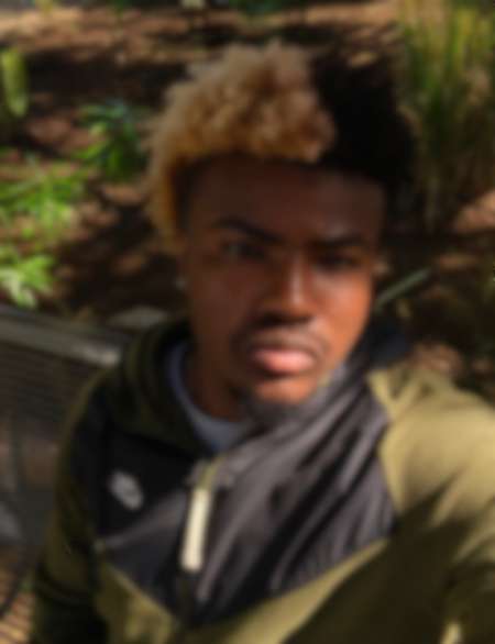 Photo ads/2542000/2542702/a2542702.jpg : Jeune homme métisse 19ans