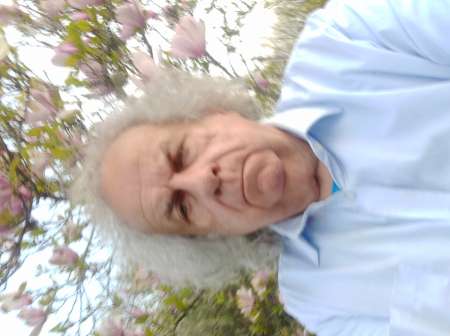 Photo ads/2544000/2544762/a2544762.jpg : Cherche JF relation où dame je peut te loger