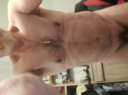 Photo ads/2545000/2545719/a2545719.jpg : Voyeur cherche femme ou couples pour voyeurisme