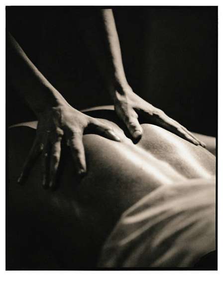 Photo ads/2551000/2551638/a2551638.jpg : Massages, lacher prise, etc