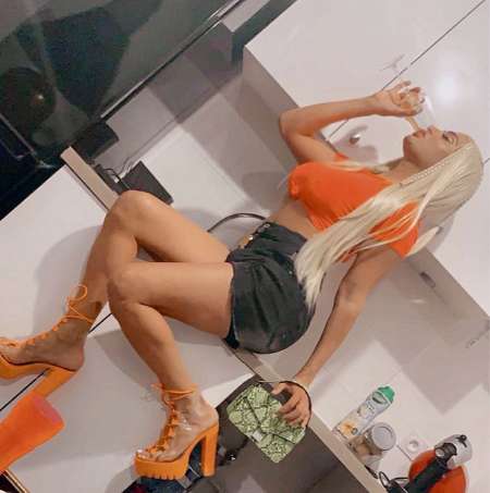 Photo ads/2552000/2552802/a2552802.jpg : Shana travesti à Nice ouest