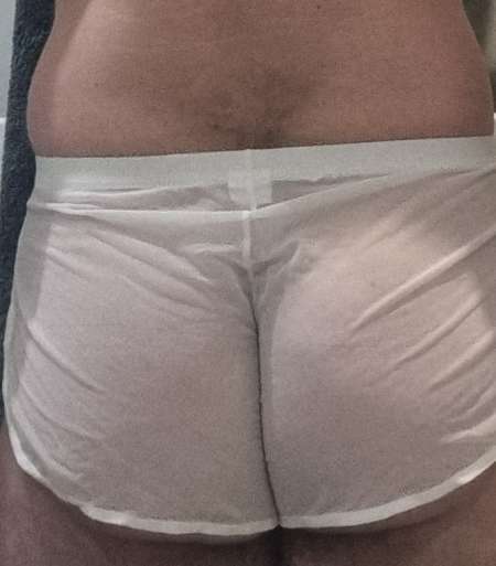 Photo ads/2553000/2553874/a2553874.jpg : Homme pour couple ou femme