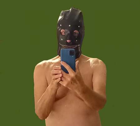 Photo ads/2554000/2554074/a2554074.jpg : Papy genereux cherche femme/couple